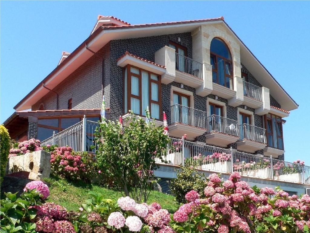 Hotel Azul De Galimar San Vicente De La Barquera Exterior photo